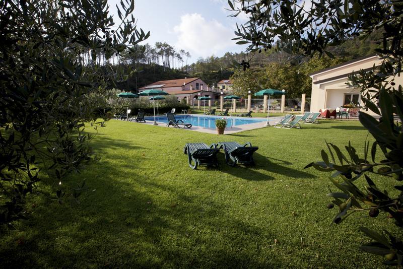 Hotel La Rossola Resort & Natura โบนัสโซลา ภายนอก รูปภาพ