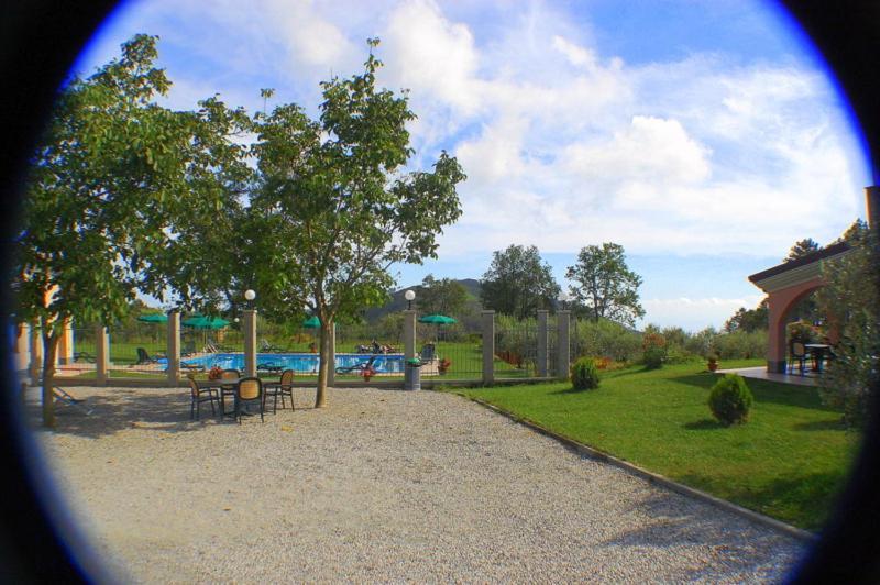Hotel La Rossola Resort & Natura โบนัสโซลา ภายนอก รูปภาพ